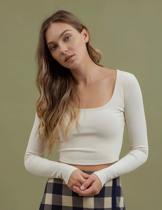 Scoop Neck Long Sleeve Knit Crop Top