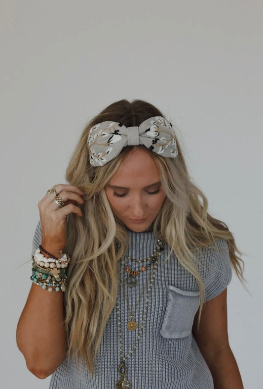 Monochrome bloom garden headband